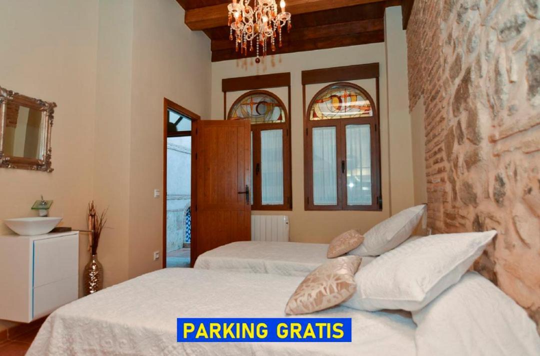 Apartamentos La Casa Del Grial トレド エクステリア 写真